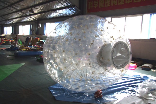 广州透明充气悠波球